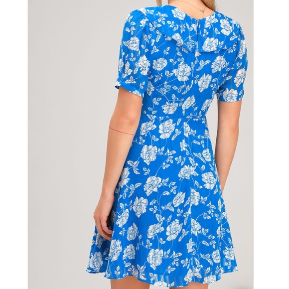 NWT LuLus Ruffle Floral Blue & White Skater Ximena Mini Dress Women's Size Small - Picture 5 of 11